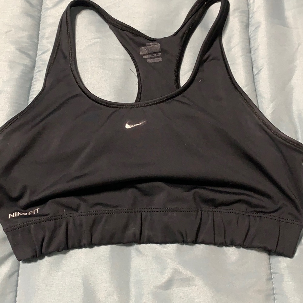Woman’s sports bra-size med/large